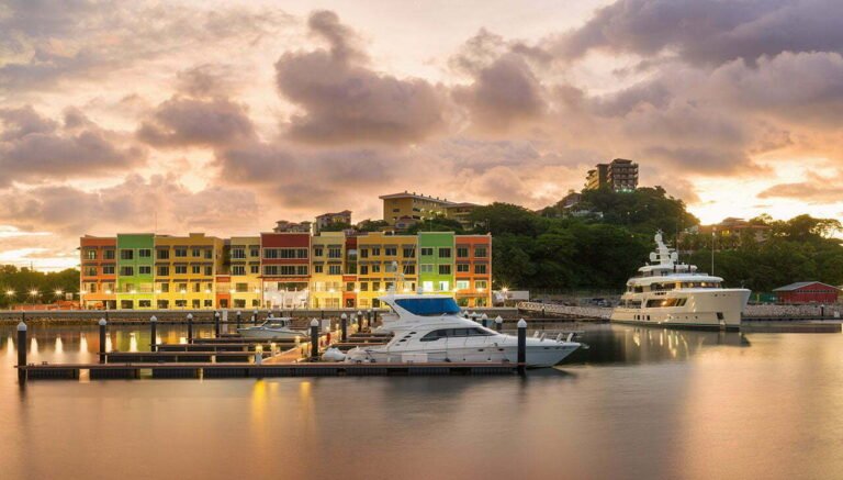 Flamingo Marina Taxi